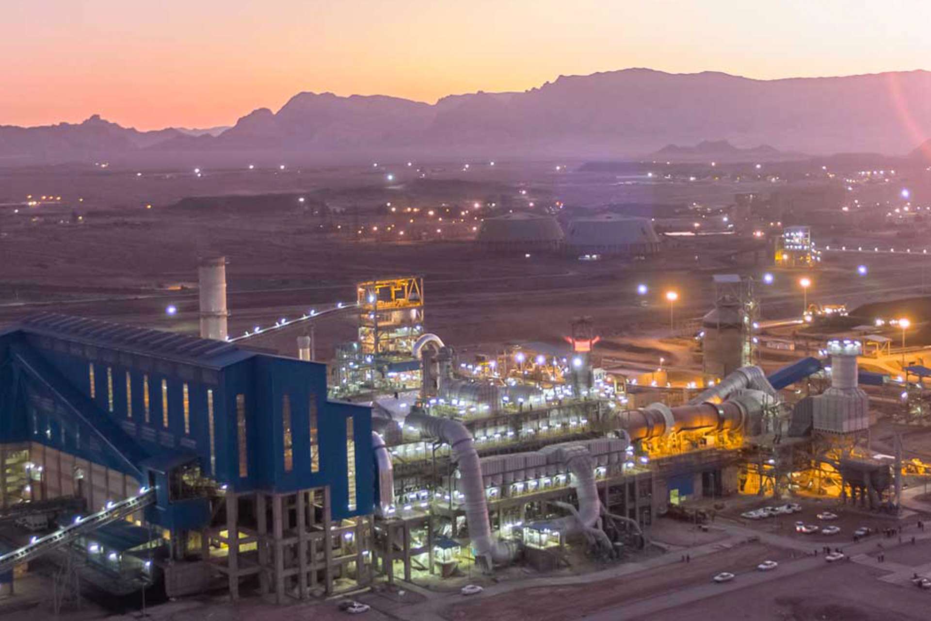 فروشگاه ها ویژه سنگ آهن